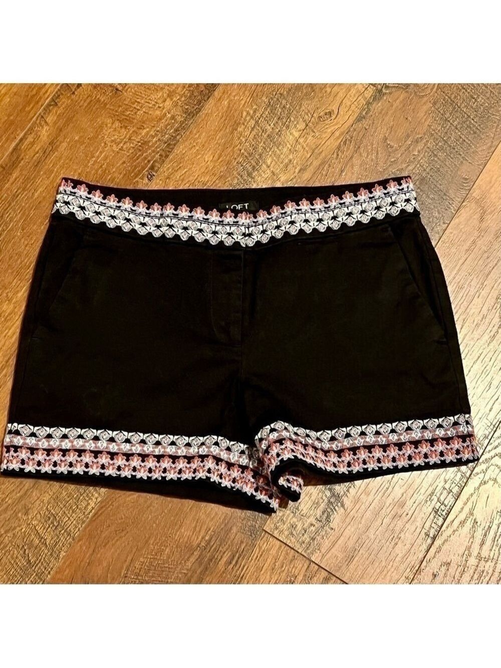 embroidered Shorts by LOFT. Size 4.